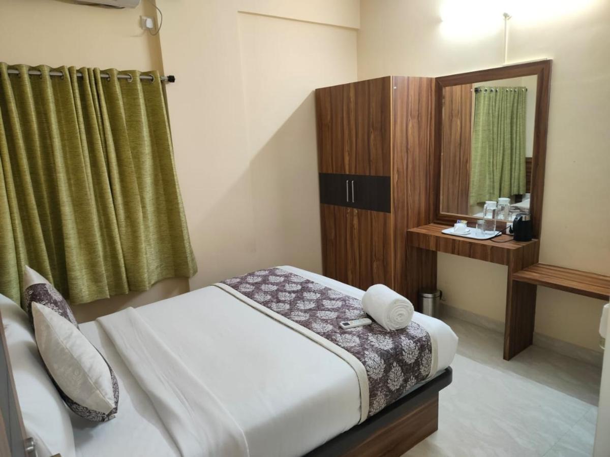 Hotel Golden Chariot 1Bhk Flat Manyata Tech Park Bangalore Exterior foto