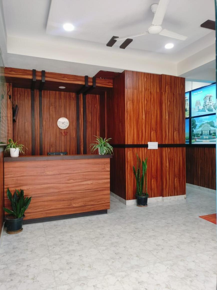 Hotel Golden Chariot 1Bhk Flat Manyata Tech Park Bangalore Exterior foto